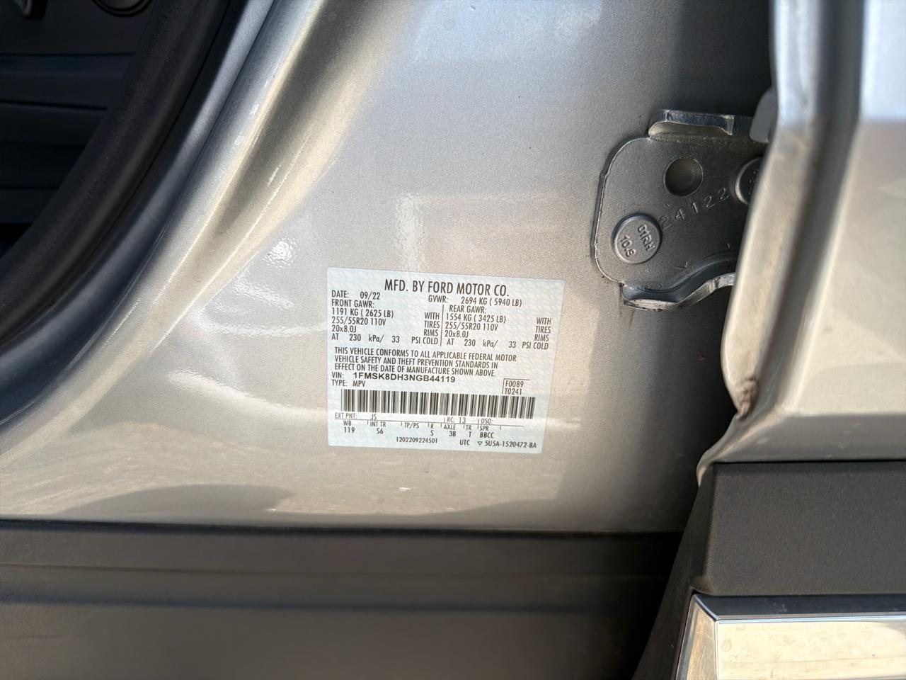 Ford Explorer XLT 4WD 2022