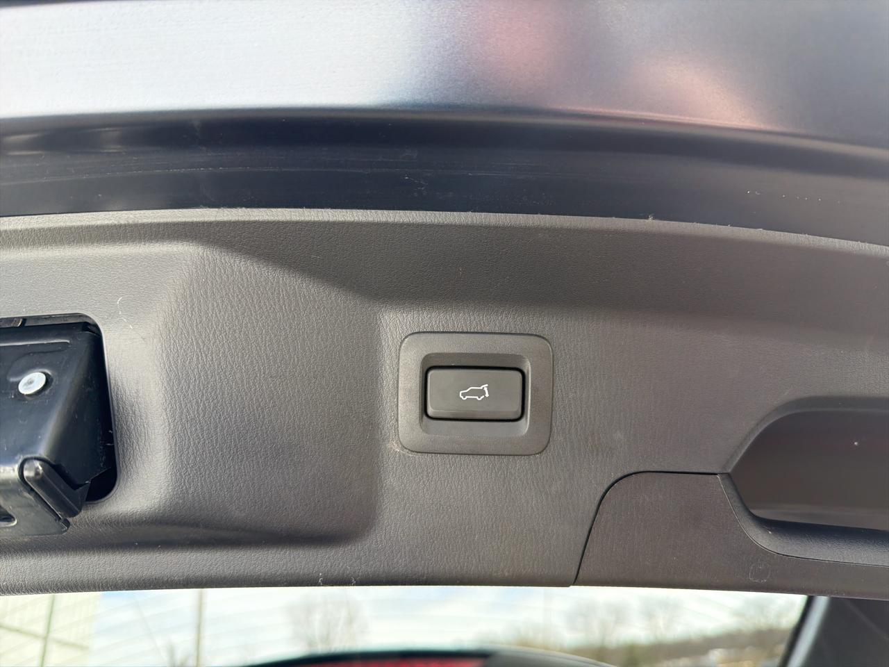 Mazda CX-9 Touring AWD 2023