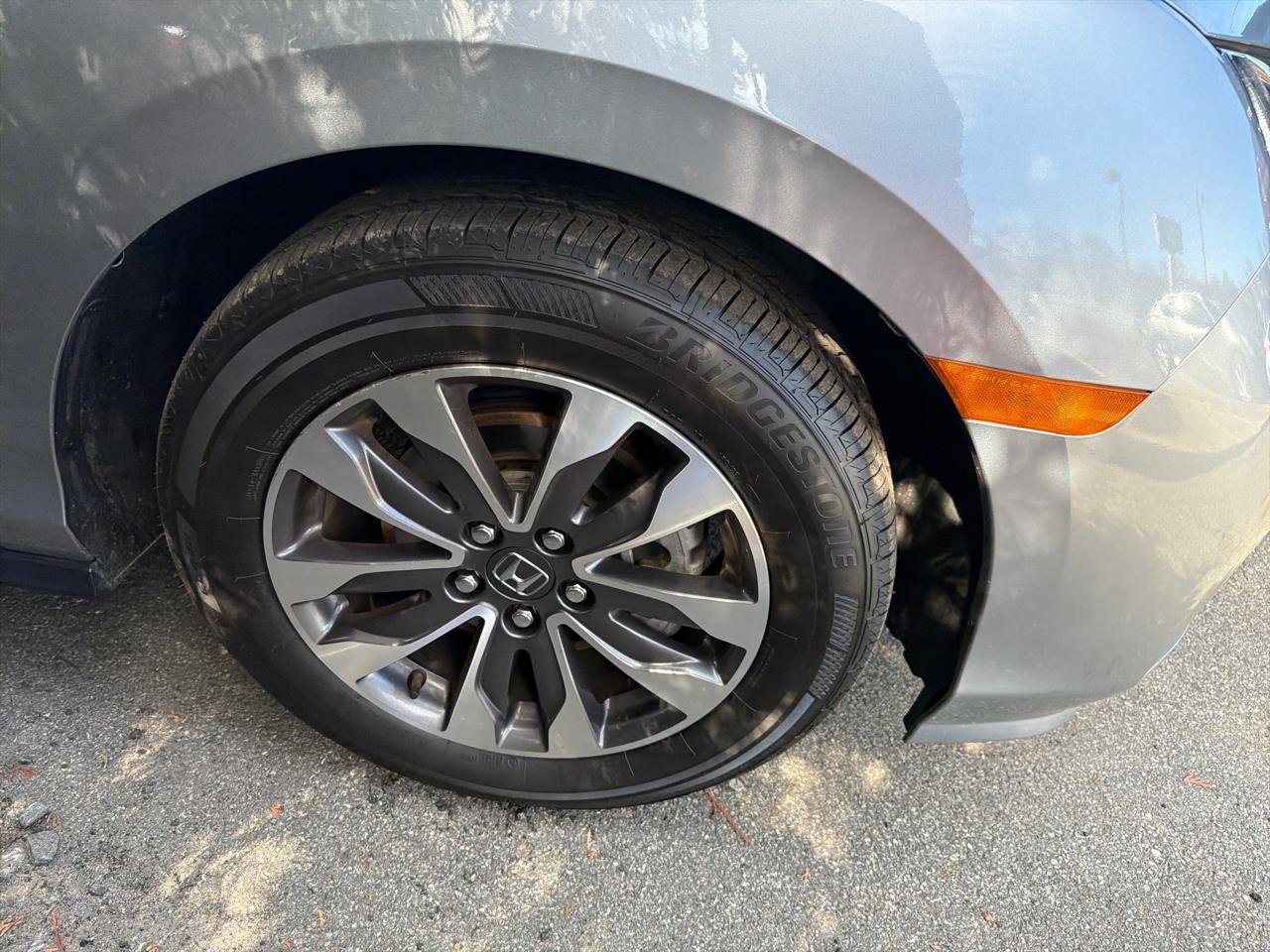 Honda Odyssey EX-L Auto 2023