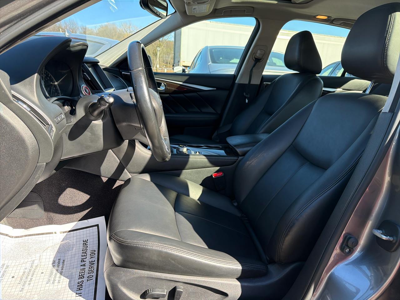 Infiniti Q50 3.0t LUXE AWD 2018