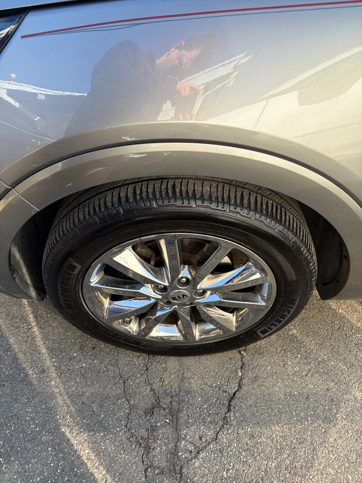 Kia Sorento AWD 4dr 3.3L SXL 2016