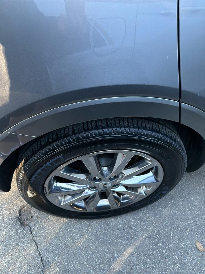 Kia Sorento AWD 4dr 3.3L SXL 2016