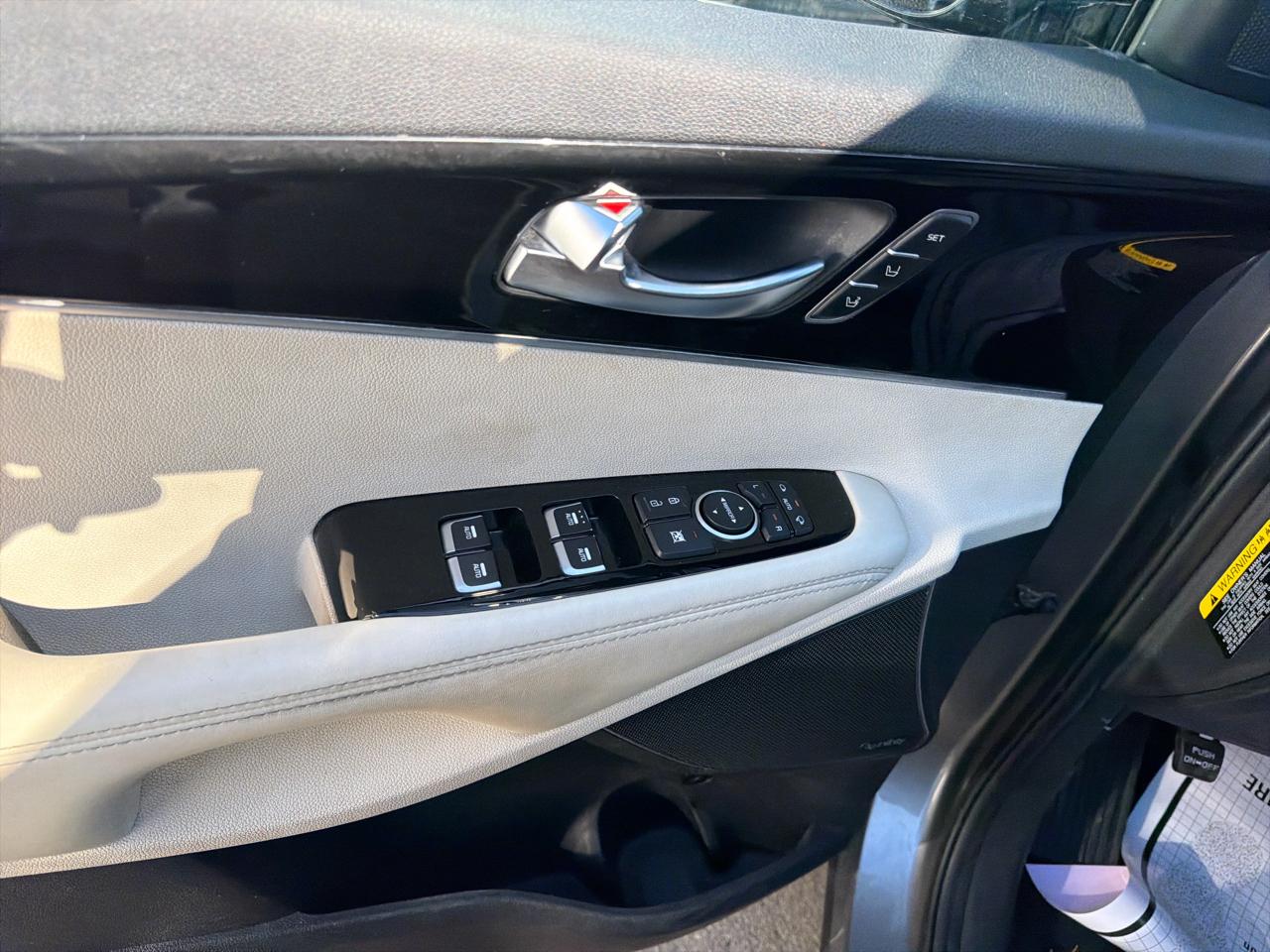 Kia Sorento AWD 4dr 3.3L SXL 2016