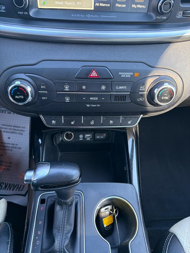 Kia Sorento AWD 4dr 3.3L SXL 2016