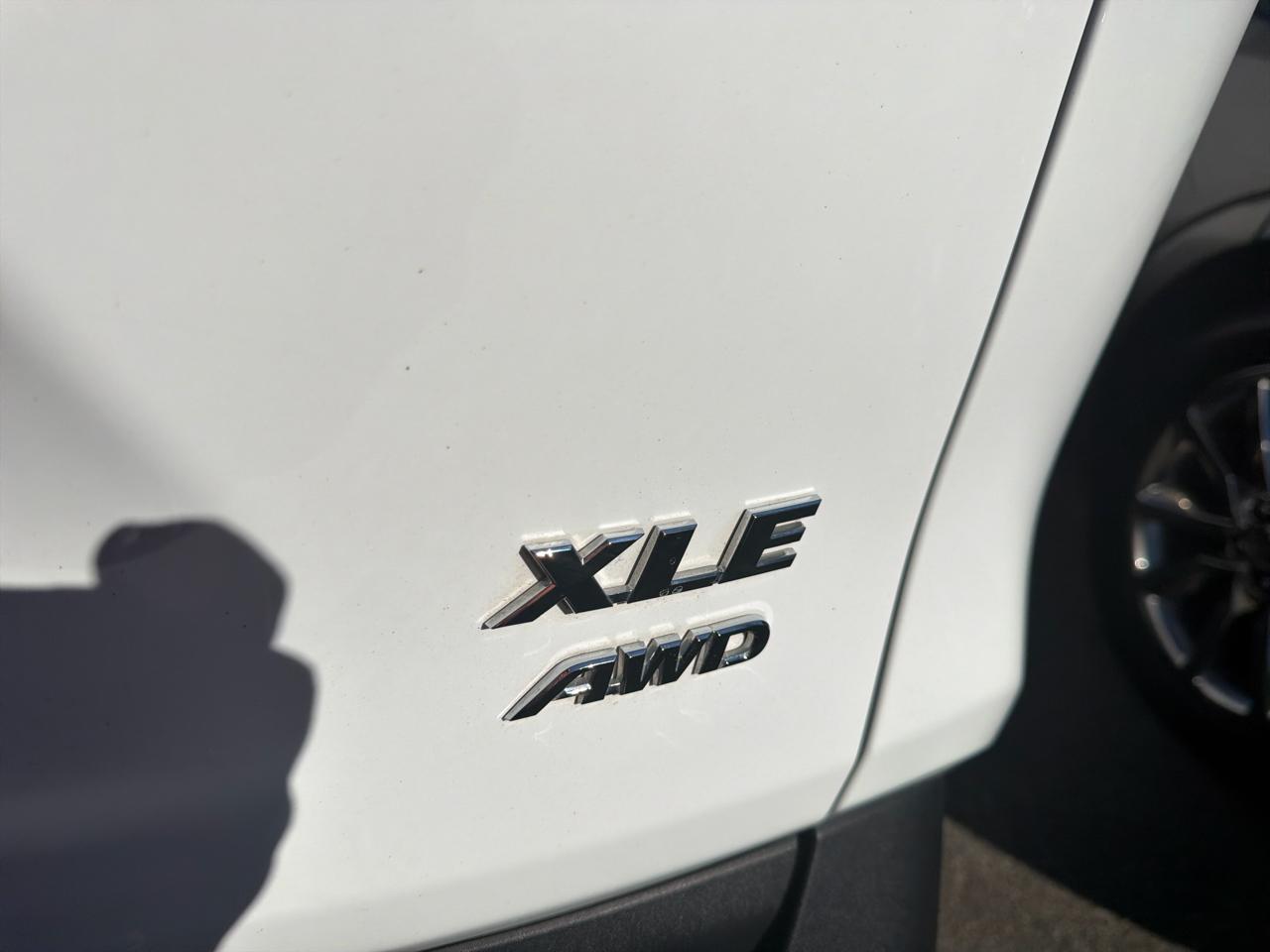 Toyota RAV4 XLE AWD (Natl) 2024