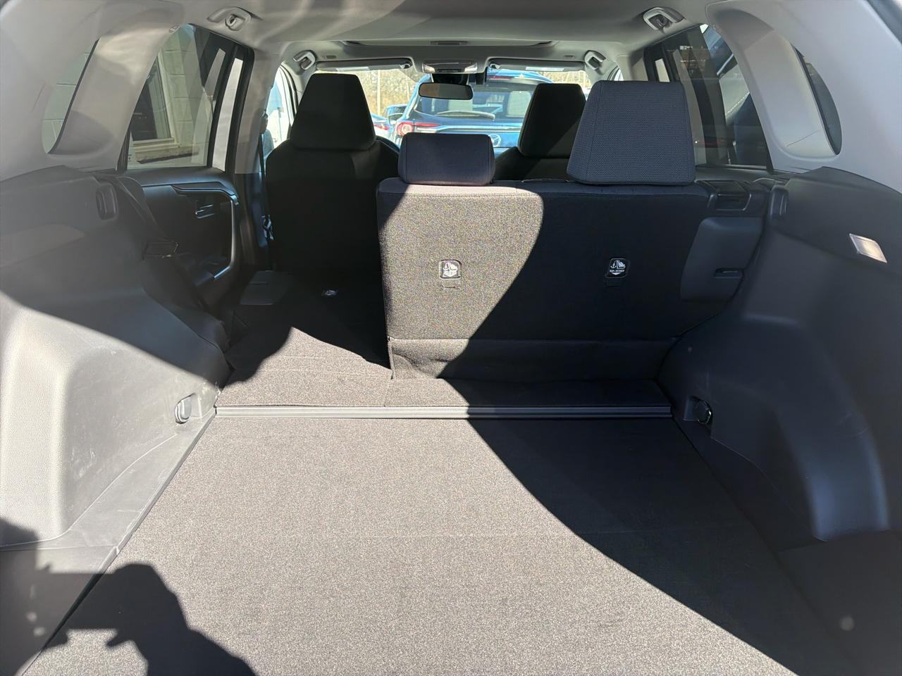 Toyota RAV4 XLE AWD (Natl) 2024