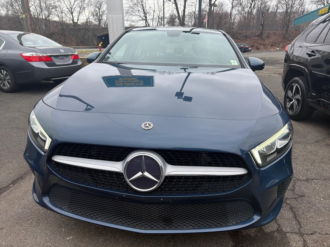 Mercedes-Benz A-Class A 220 4MATIC Sedan 2019