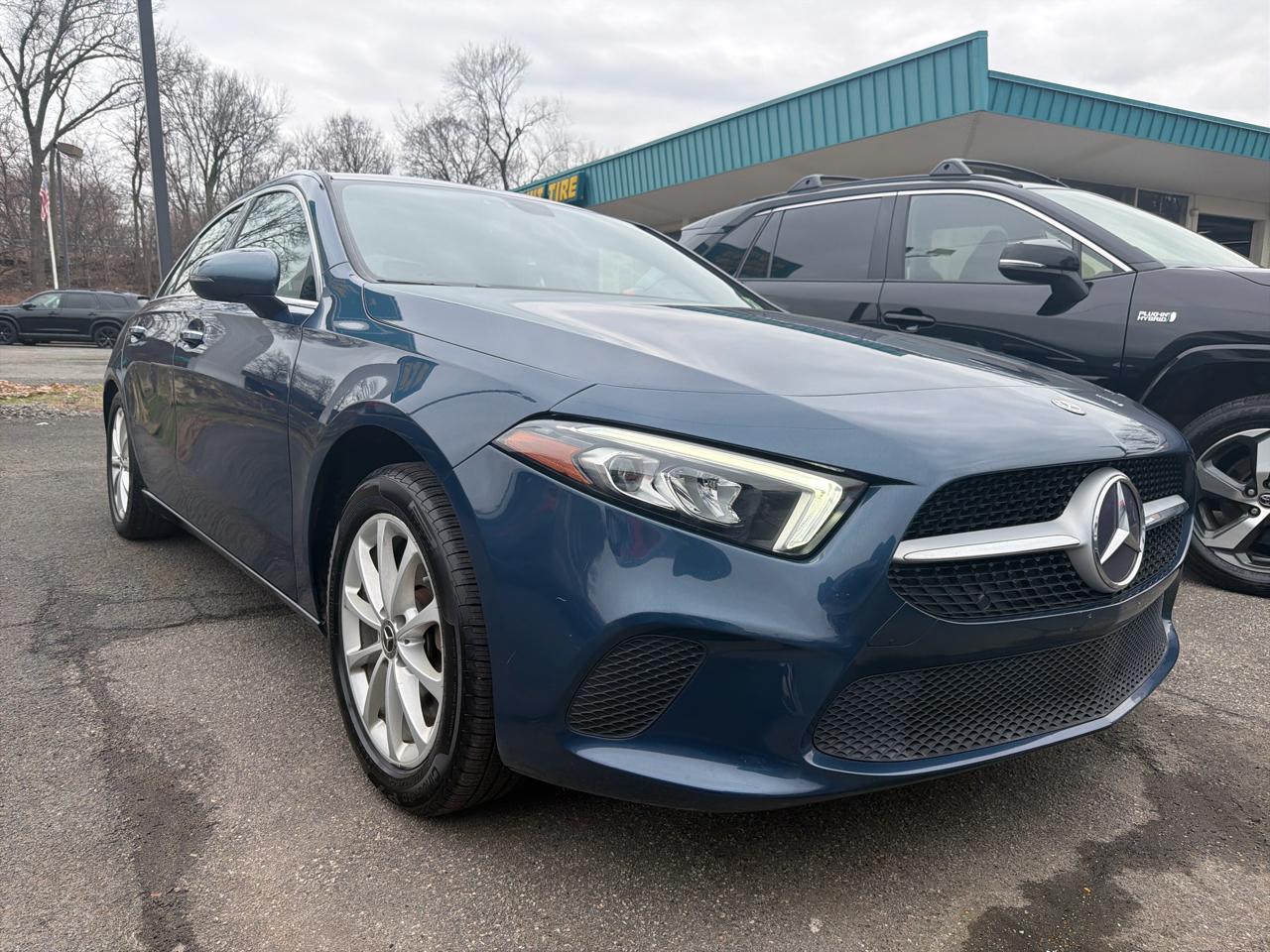 Mercedes-Benz A-Class A 220 4MATIC Sedan 2019