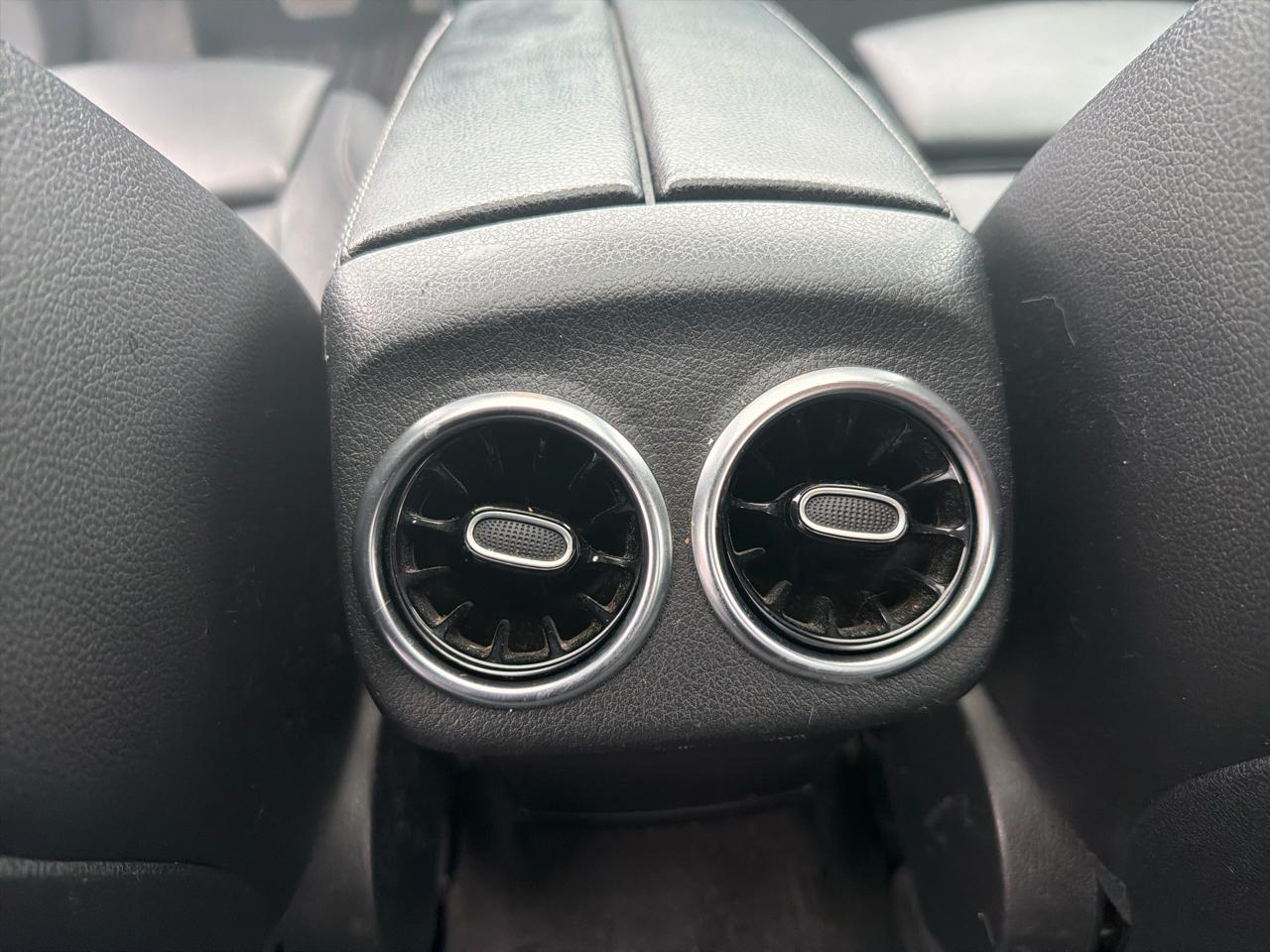 Mercedes-Benz A-Class A 220 4MATIC Sedan 2019