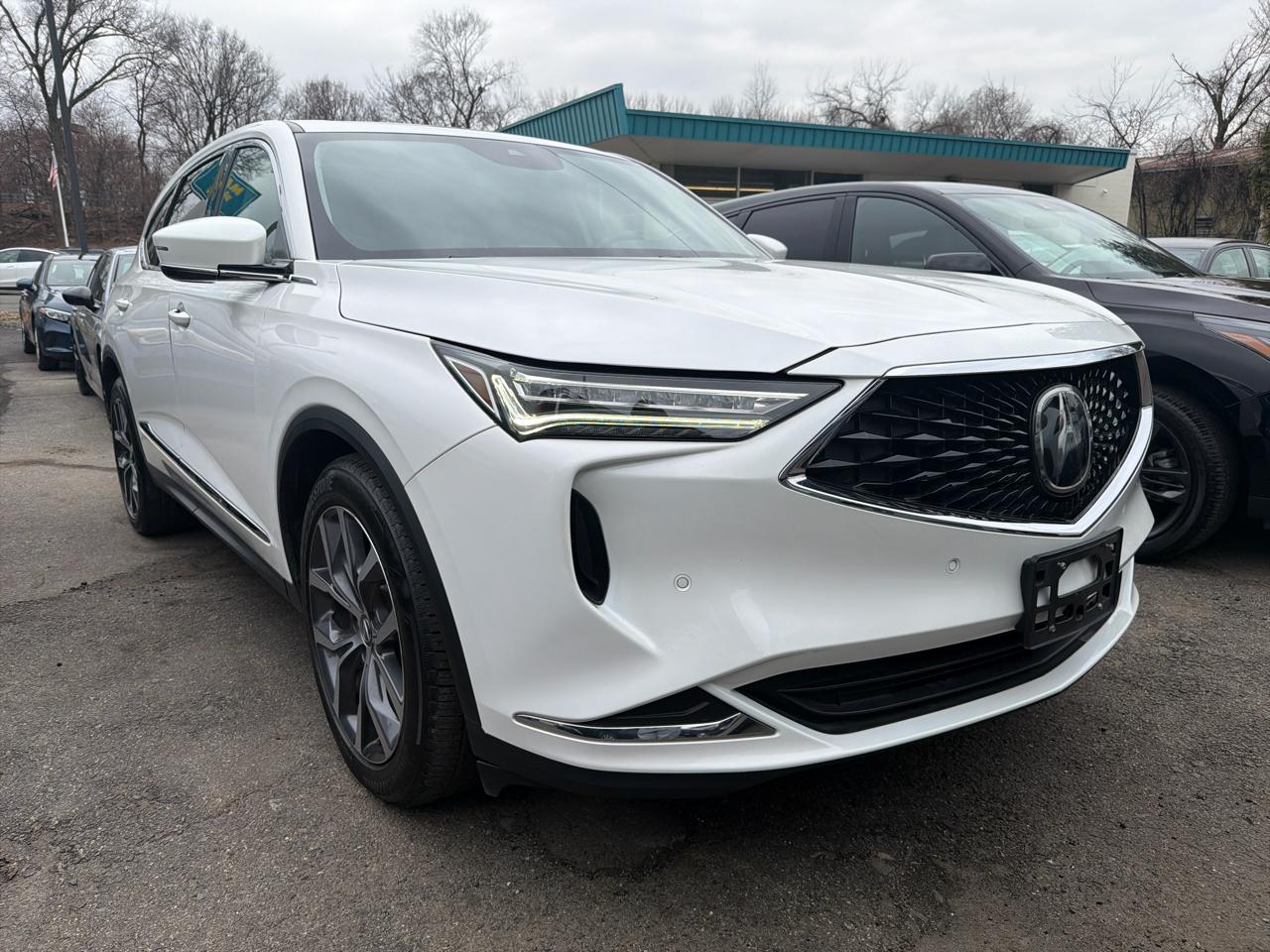 Acura MDX SH-AWD w/Technology Package 2023