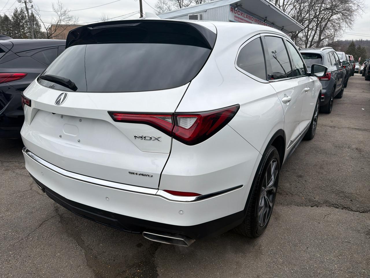 Acura MDX SH-AWD w/Technology Package 2023