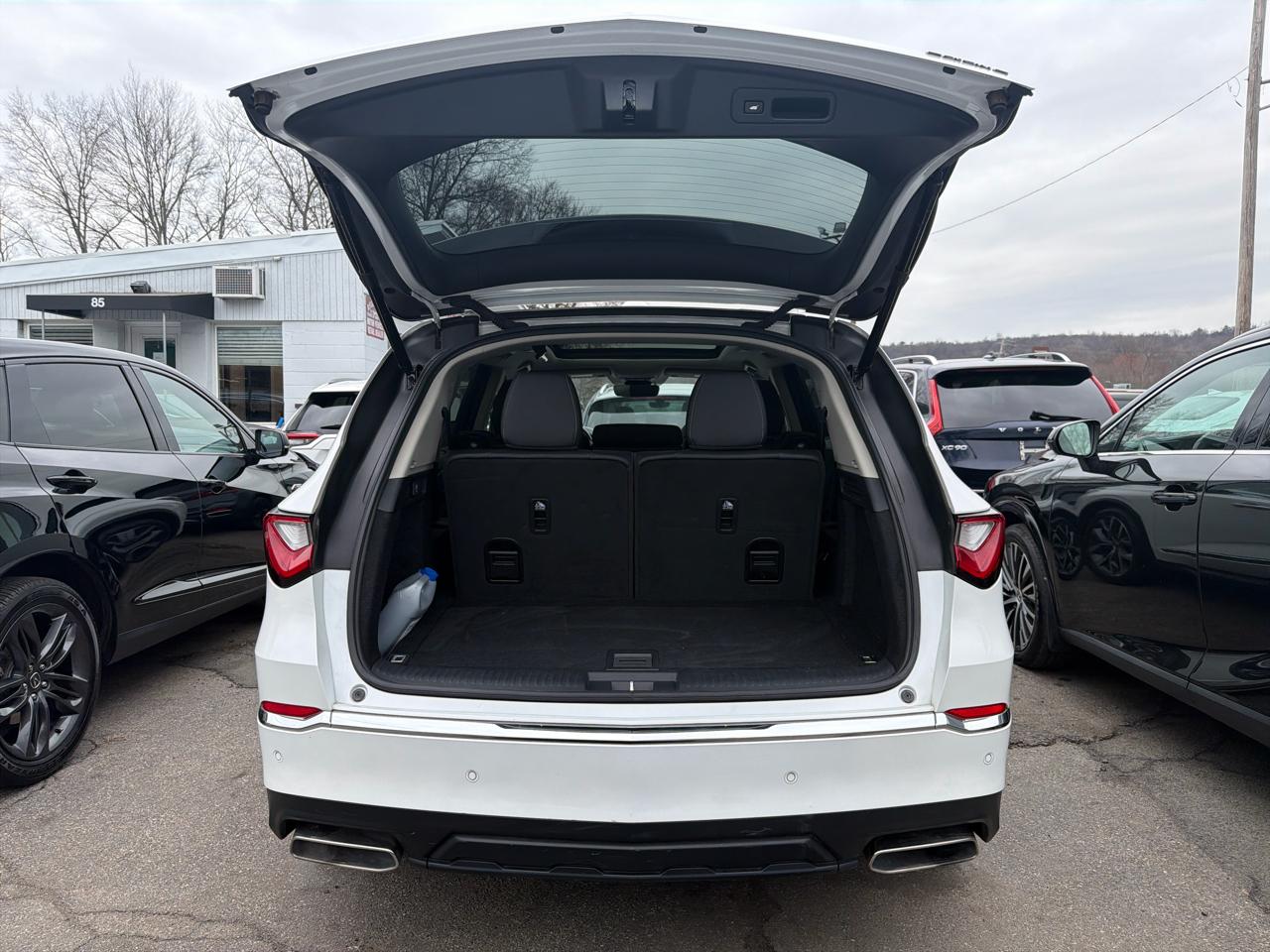 Acura MDX SH-AWD w/Technology Package 2023