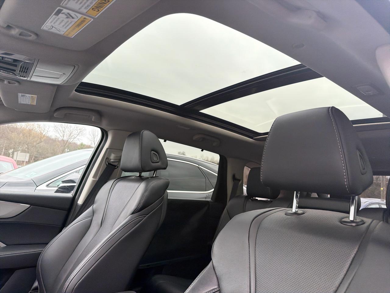 Acura MDX SH-AWD w/Technology Package 2023