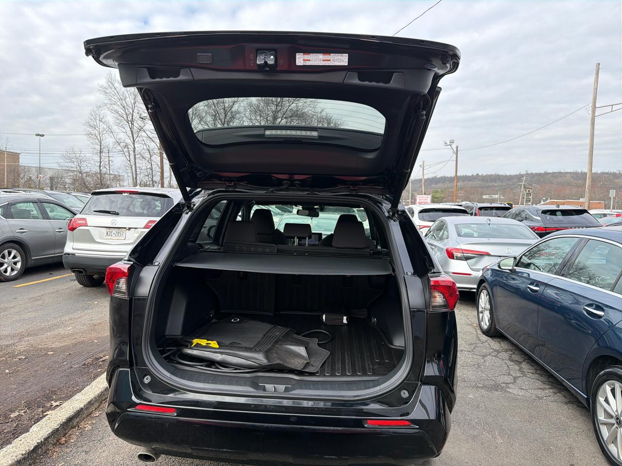 Toyota RAV4 Prime SE (Natl) 2023