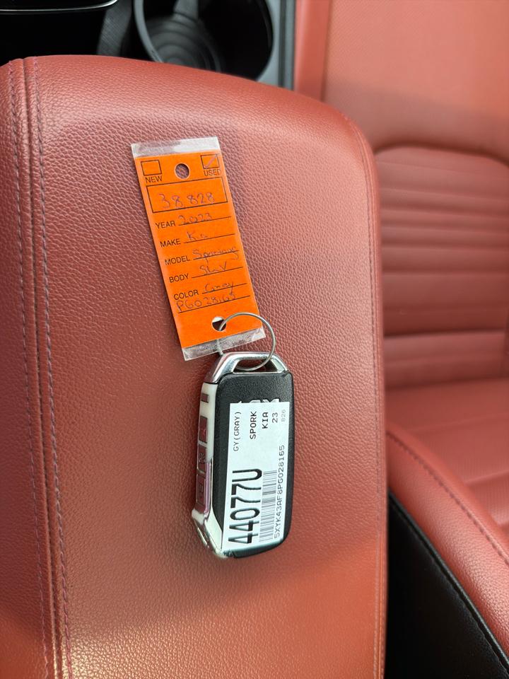 Kia Sportage SX FWD 2023