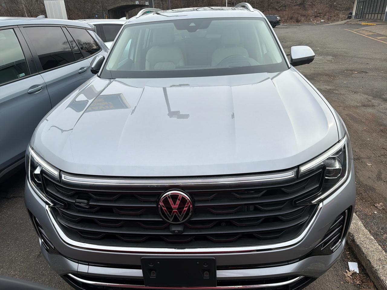 Volkswagen Atlas 2.0T SEL Premium R-Line 4MOTION 2024