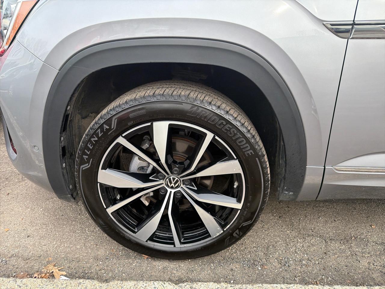 Volkswagen Atlas 2.0T SEL Premium R-Line 4MOTION 2024
