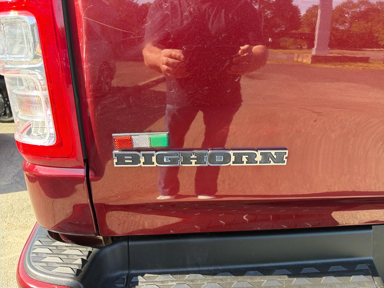 RAM 1500 Big Horn/Lone Star 4x4 Crew Cab 5'7" Box 2019