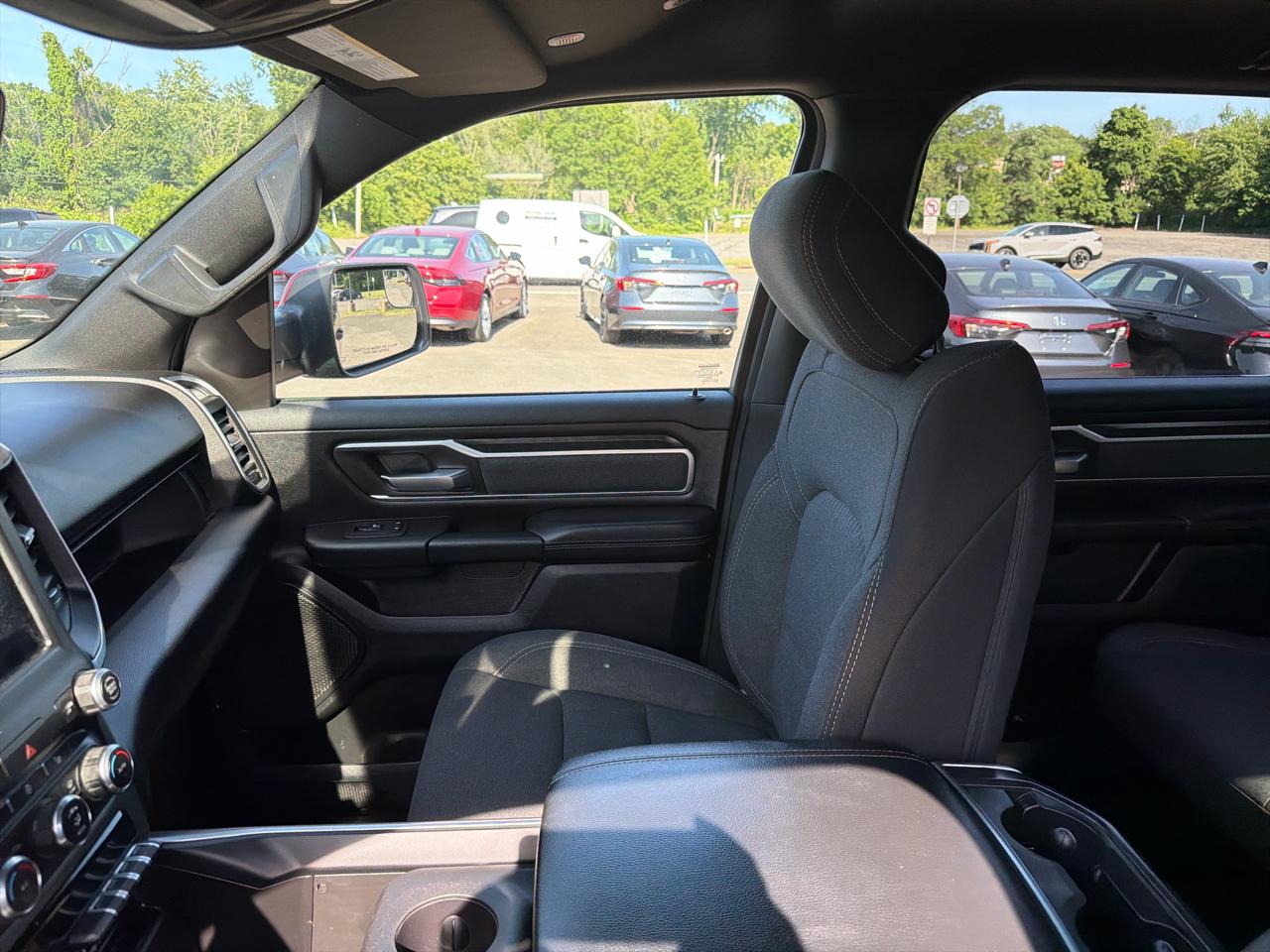 RAM 1500 Big Horn/Lone Star 4x4 Crew Cab 5'7" Box 2019