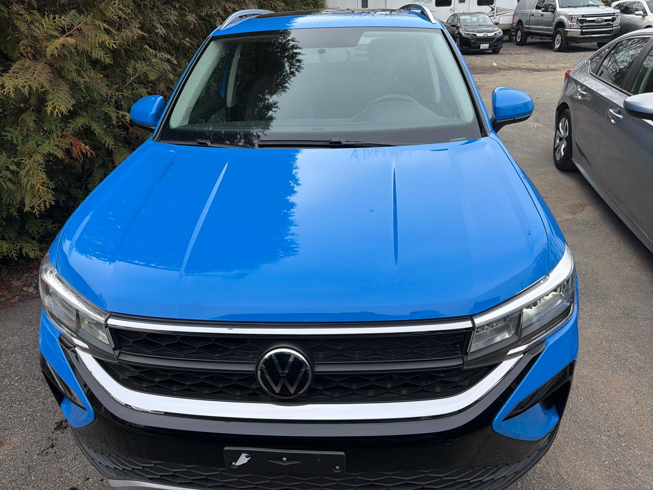 Volkswagen Taos SE FWD 2022