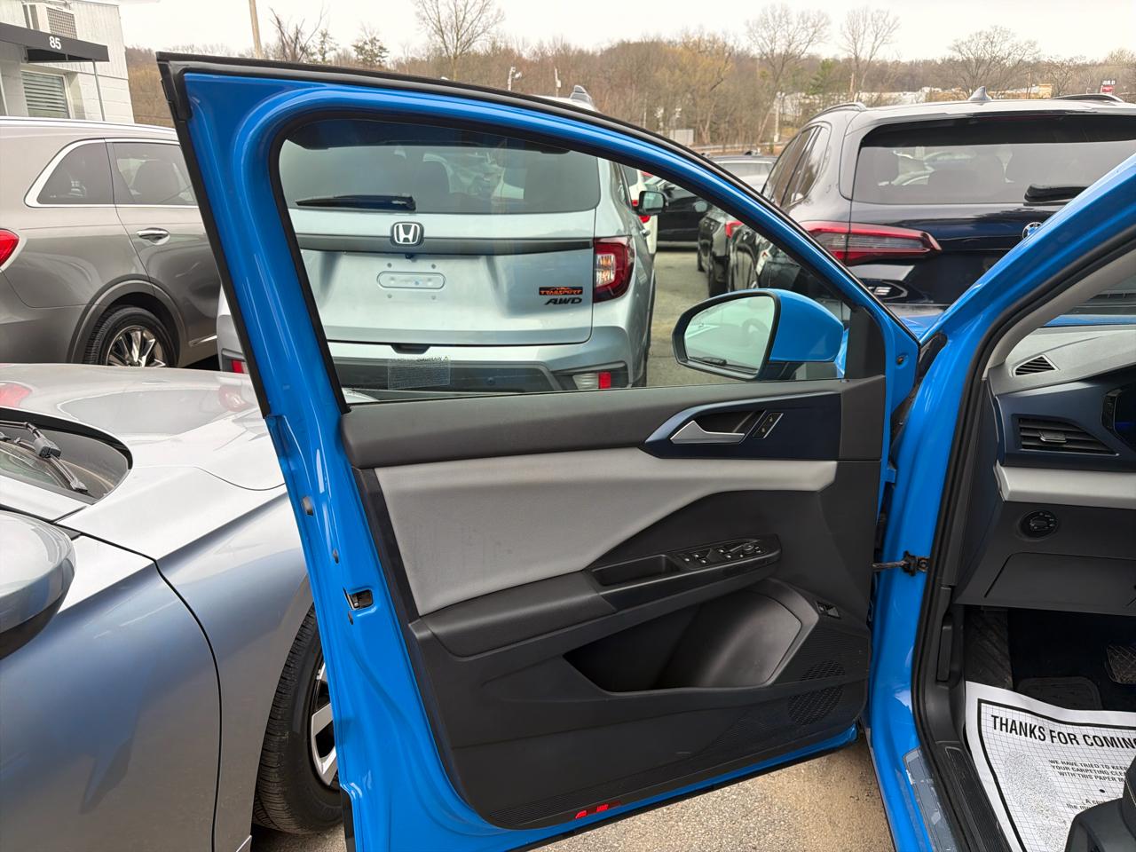 Volkswagen Taos SE FWD 2022