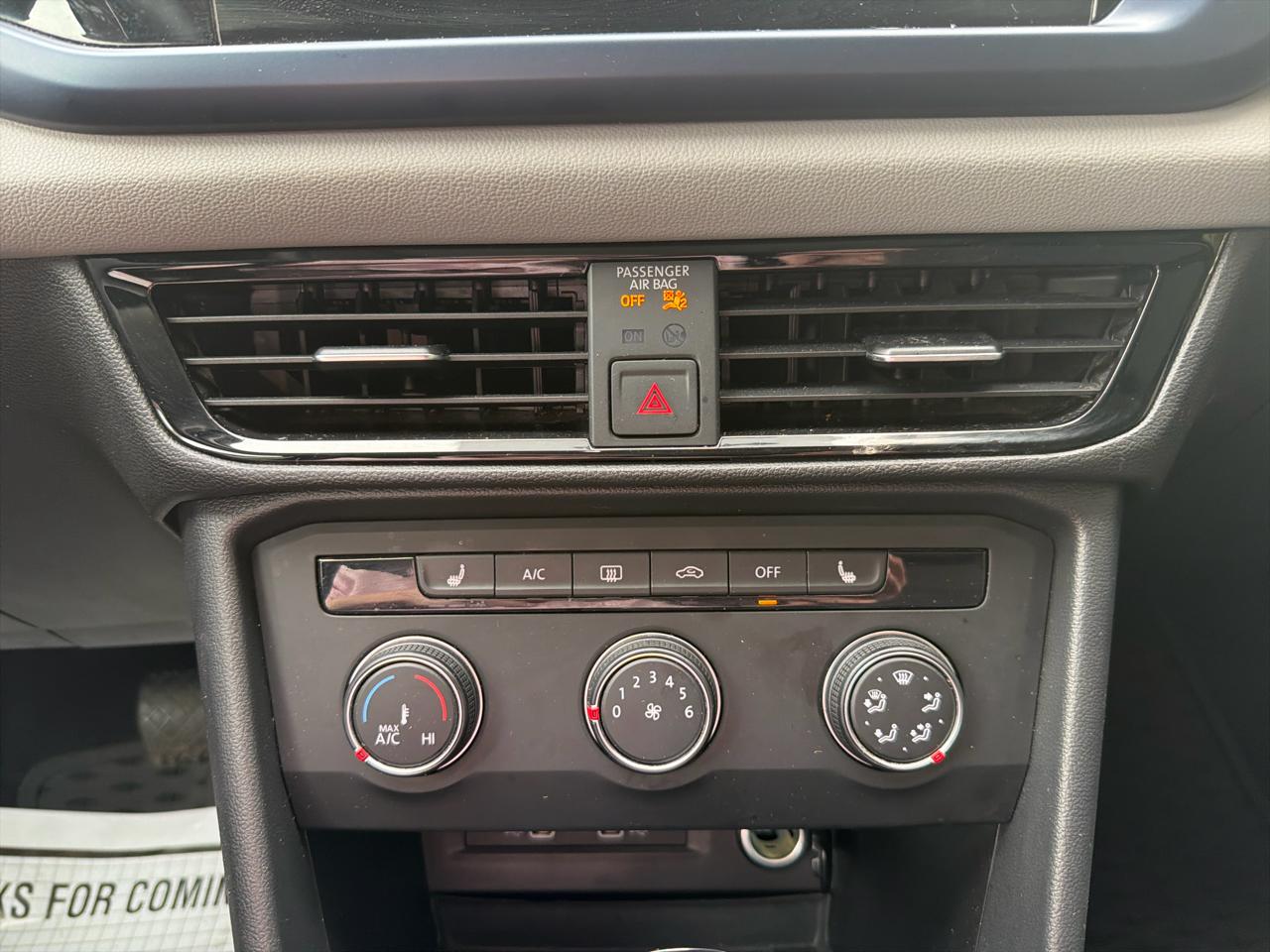 Volkswagen Taos SE FWD 2022