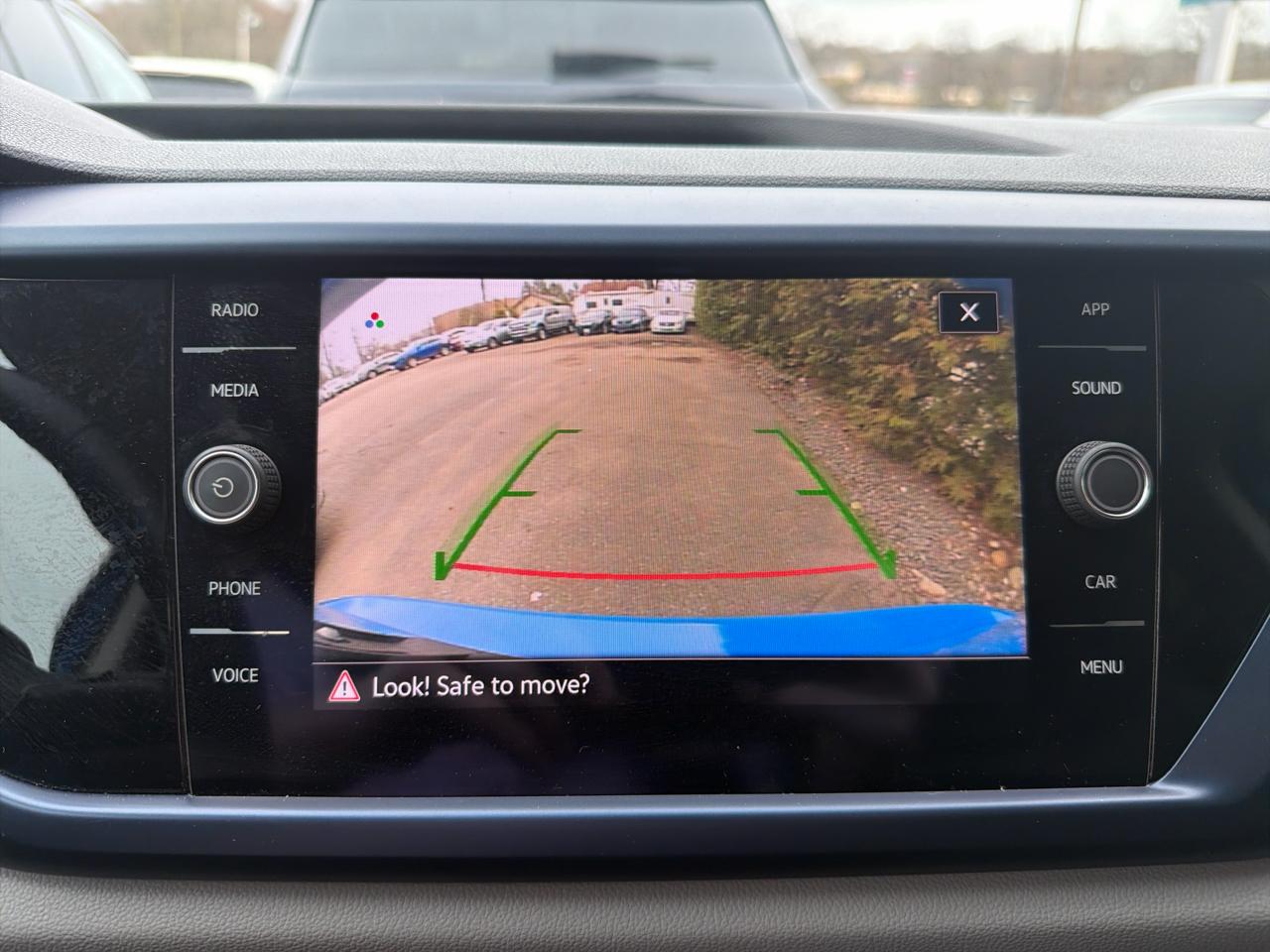 Volkswagen Taos SE FWD 2022