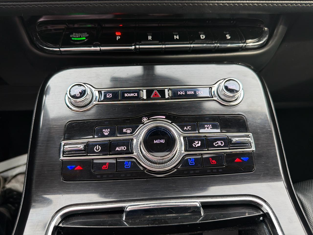 Lincoln Nautilus Reserve AWD 2022