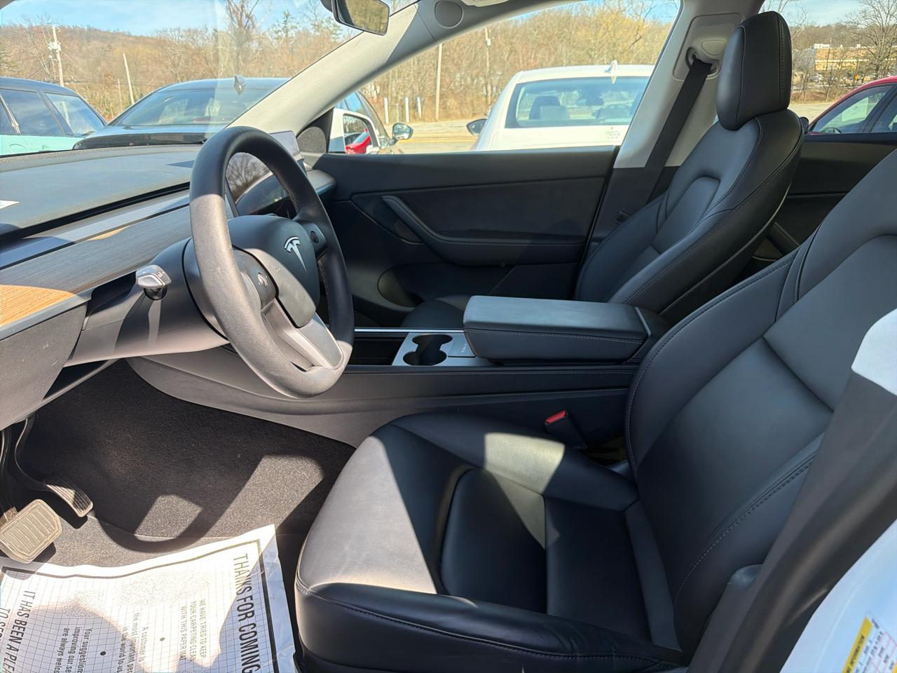 Tesla Model Y  2021