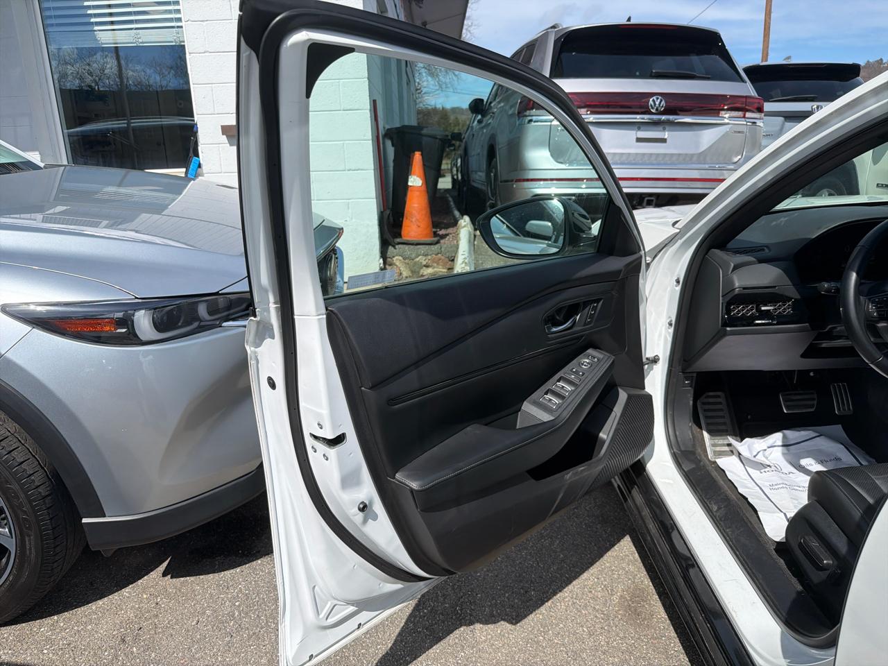 Honda Accord Hybrid Sport-L Sedan 2023