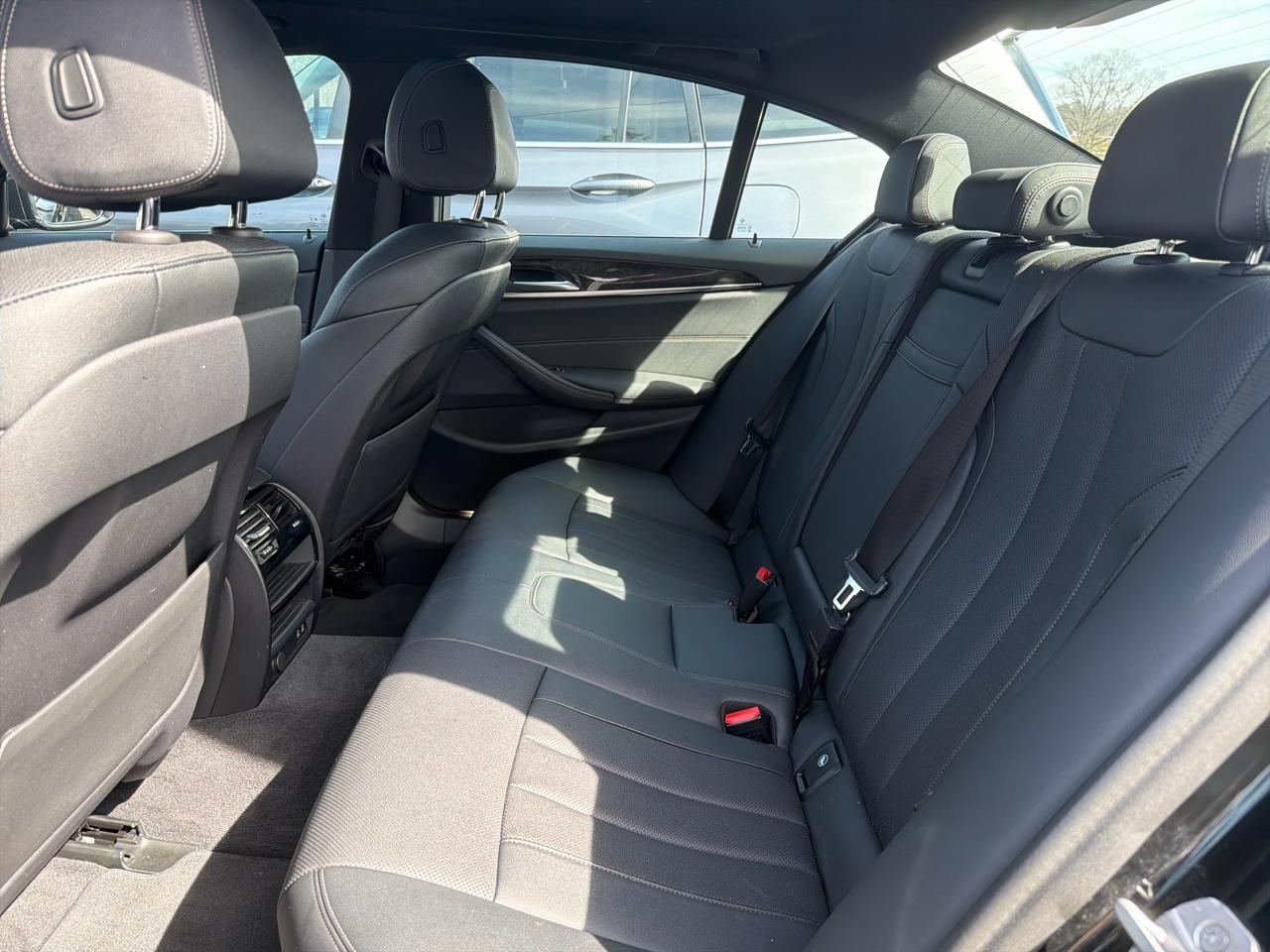 BMW 5 Series 530i xDrive Sedan 2022