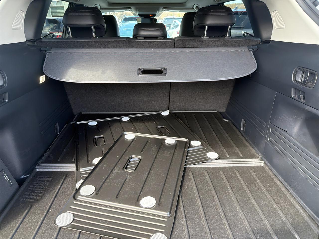 Mazda CX-50 Hybrid Premium Package AWD 2025