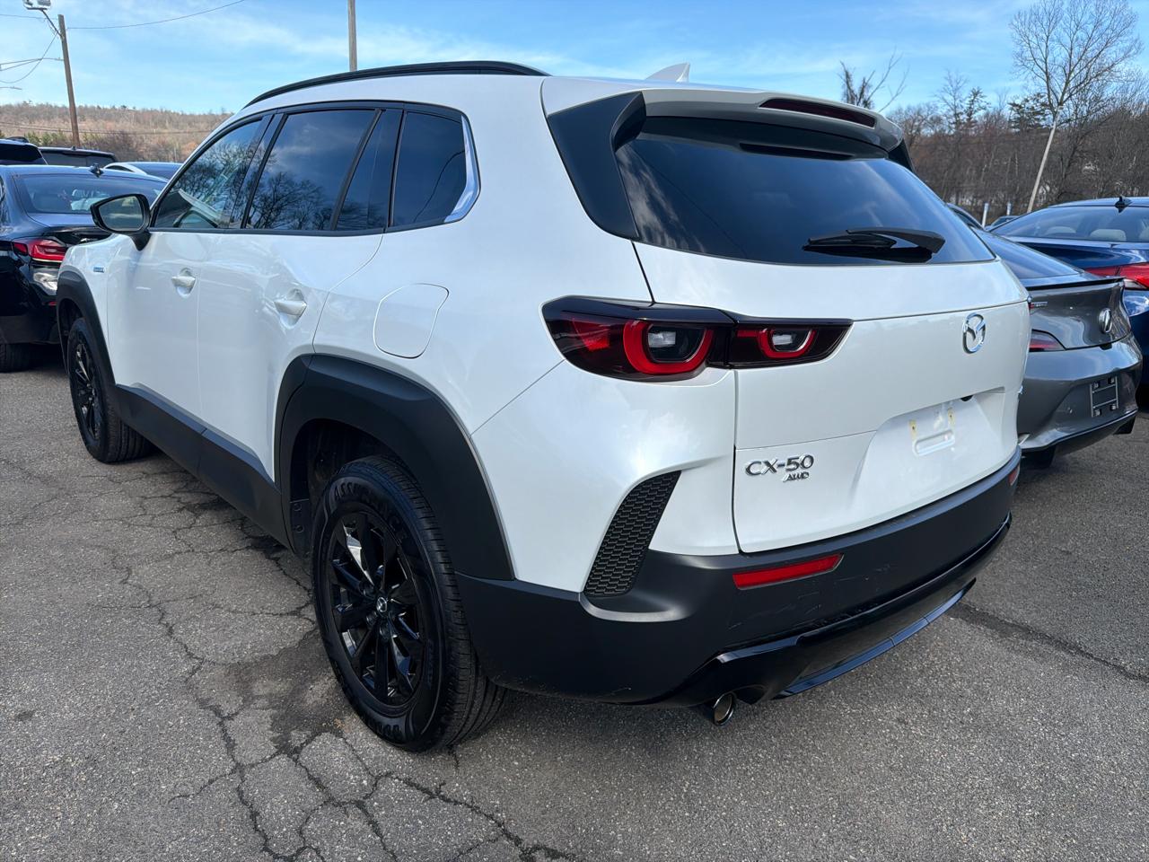 Mazda CX-50 Hybrid Premium Package AWD 2025