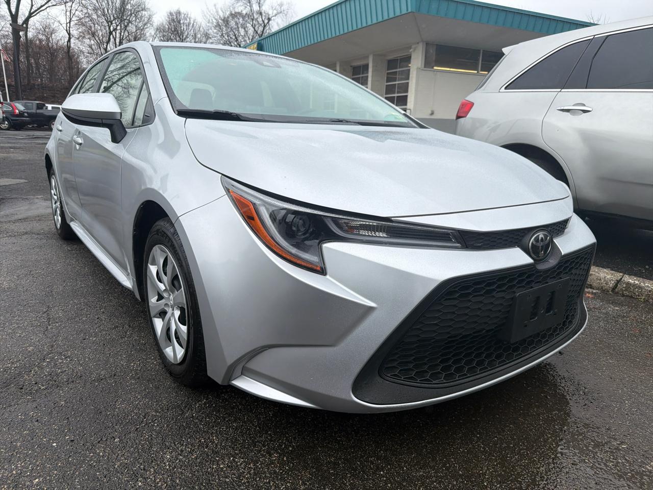 Toyota Corolla LE CVT (Natl) 2022