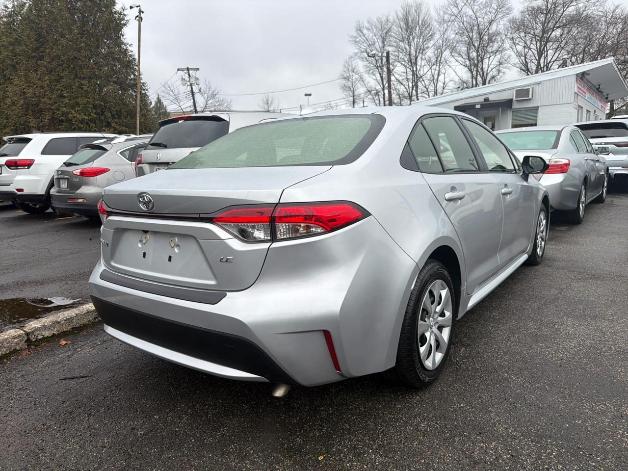 Toyota Corolla LE CVT (Natl) 2022