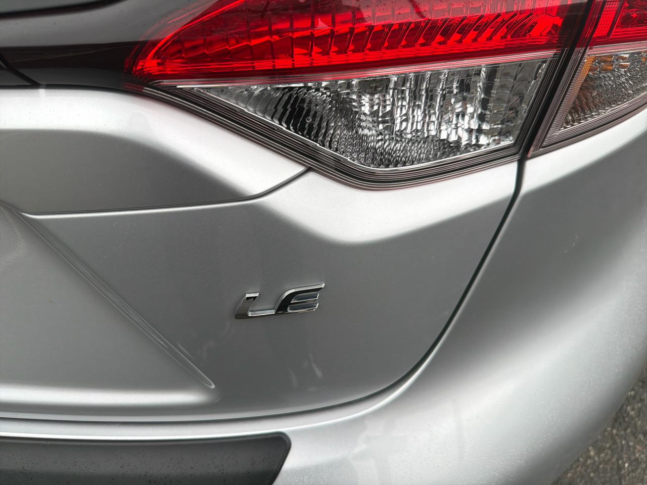 Toyota Corolla LE CVT (Natl) 2022