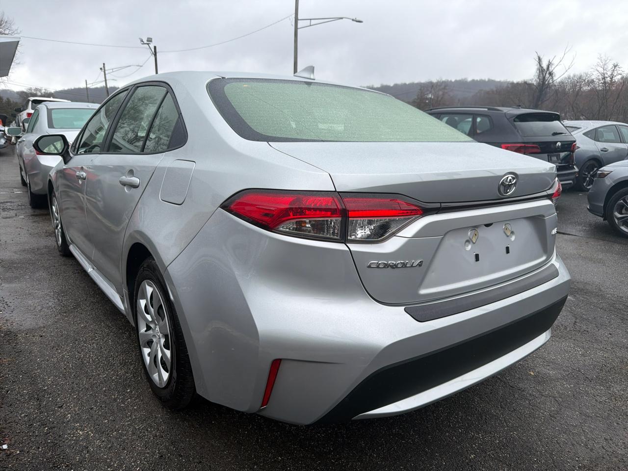 Toyota Corolla LE CVT (Natl) 2022