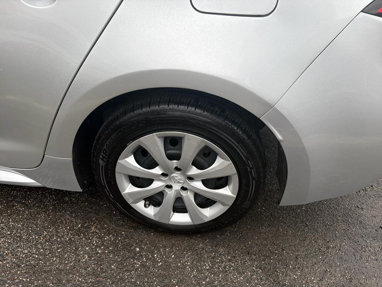 Toyota Corolla LE CVT (Natl) 2022