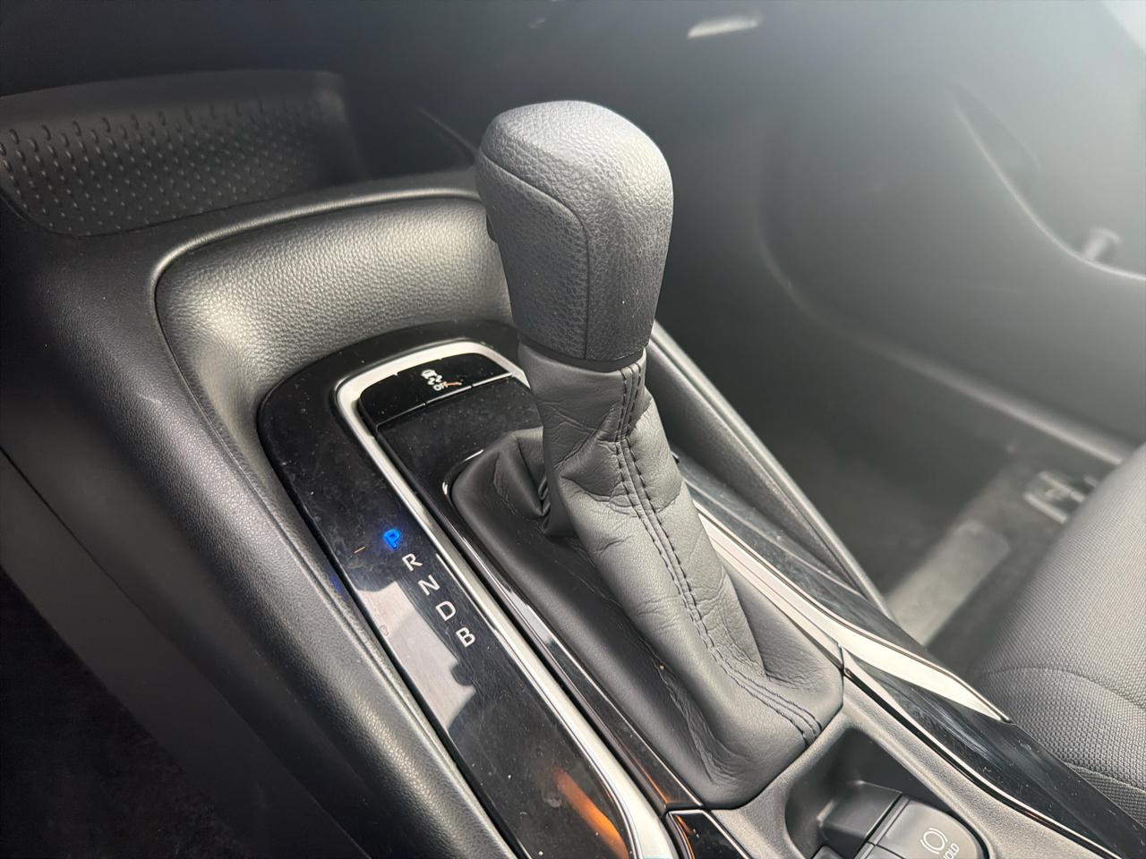 Toyota Corolla LE CVT (Natl) 2022