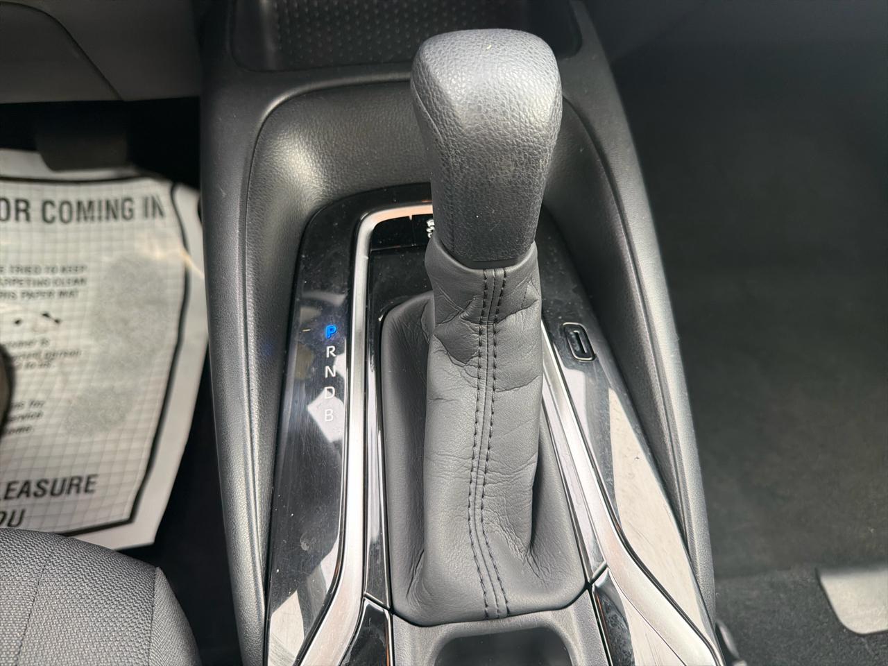 Toyota Corolla LE CVT (Natl) 2022