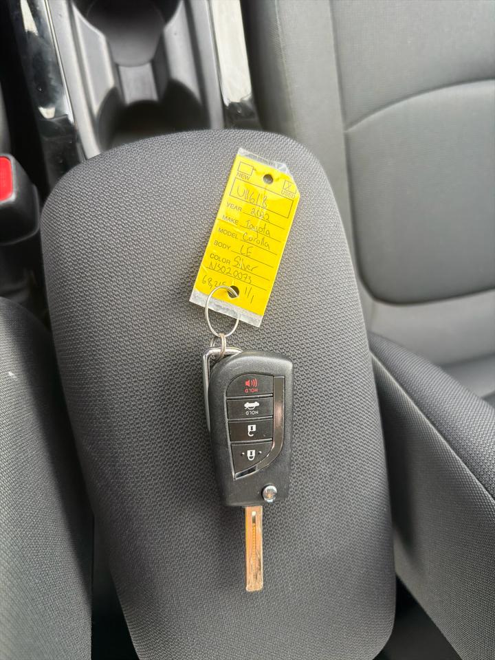 Toyota Corolla LE CVT (Natl) 2022