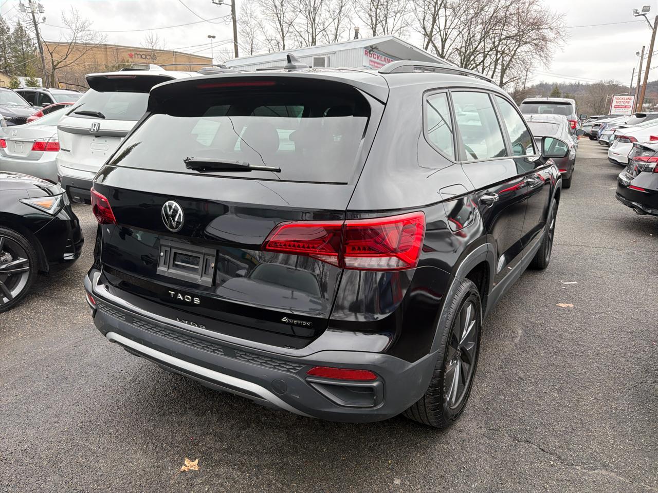 Volkswagen Taos S 4MOTION 2022