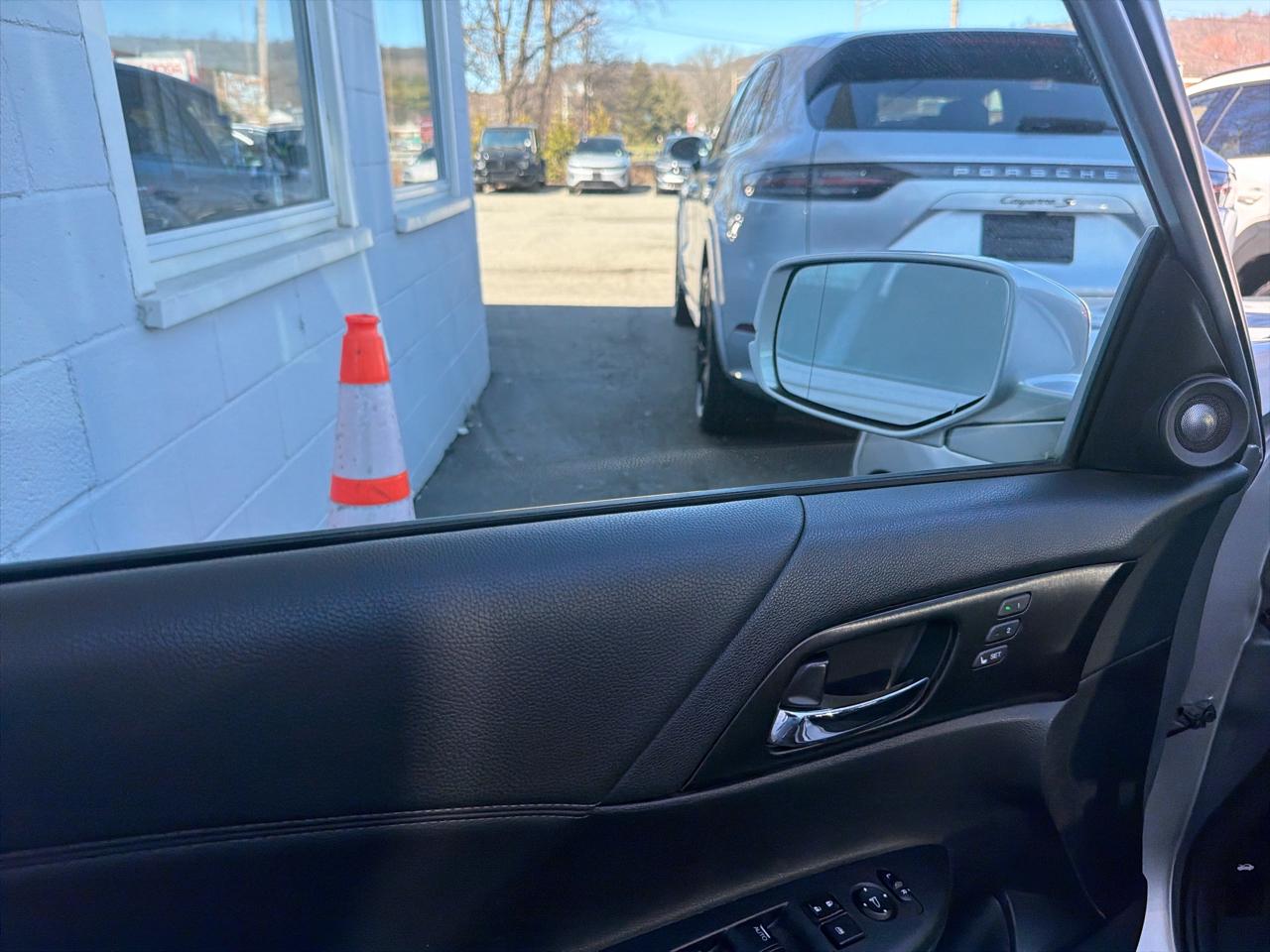 Honda Accord Sedan 4dr I4 CVT EX-L 2015