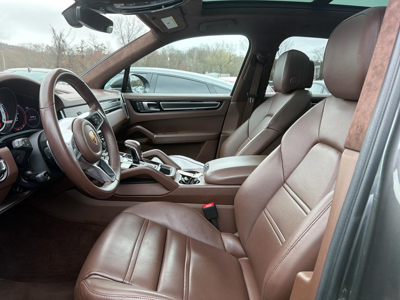 Porsche Cayenne GTS AWD 2023