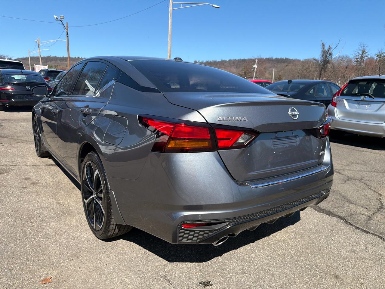 Nissan Altima 2.5 SR AWD Sedan 2023