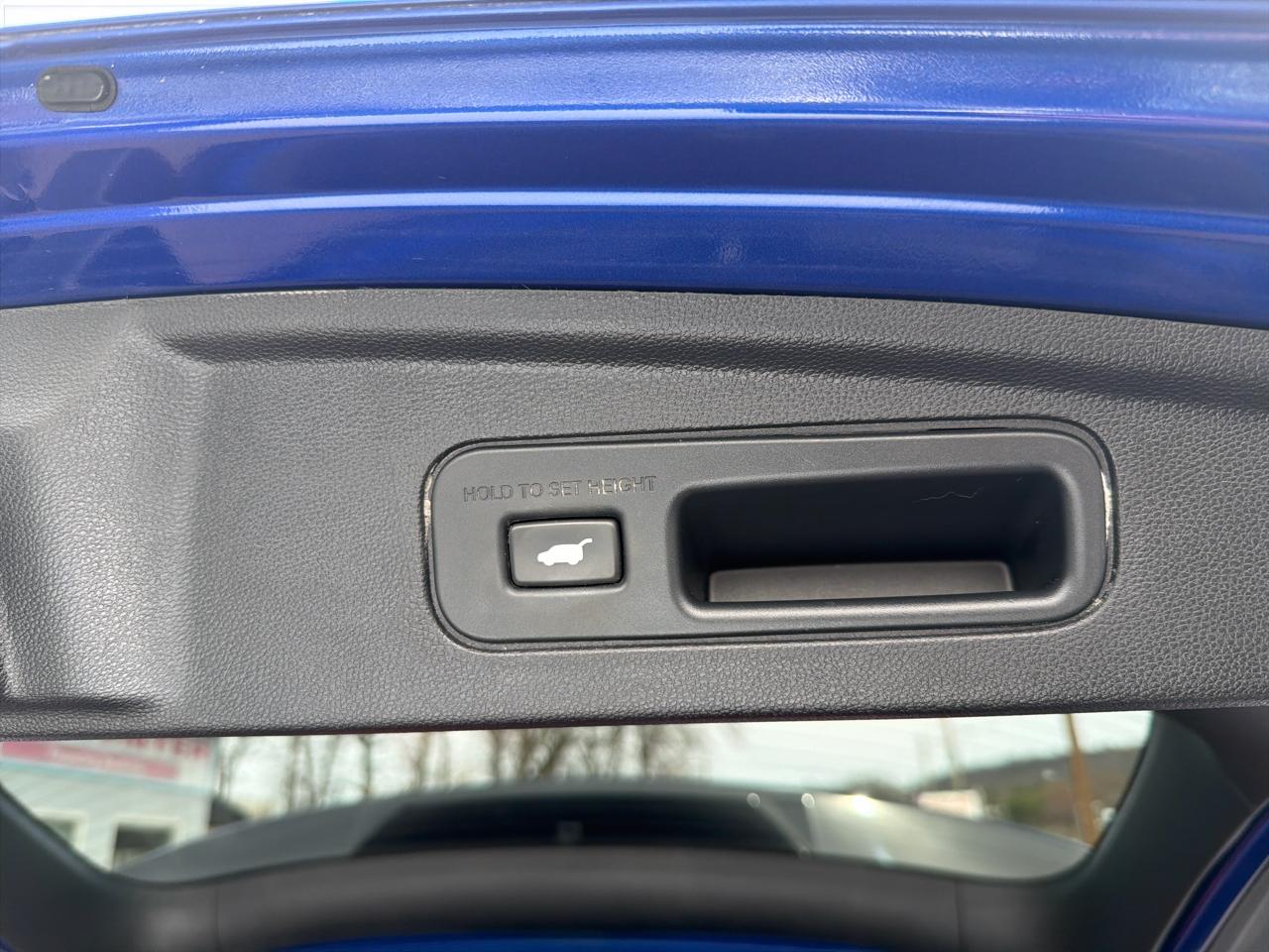 Acura MDX SH-AWD w/A-Spec Package 2023