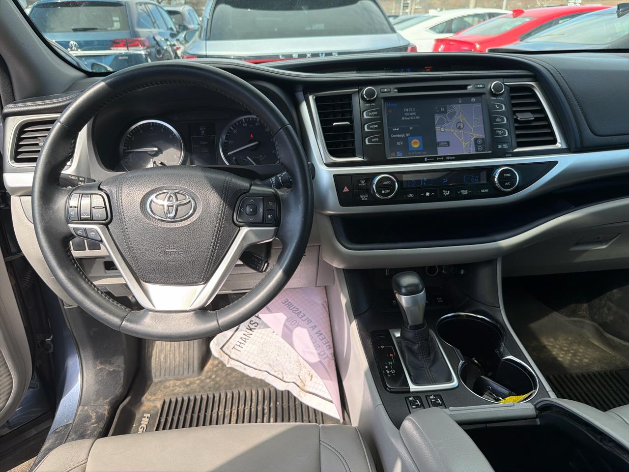 Toyota Highlander AWD 4dr V6 XLE (Natl) 2016