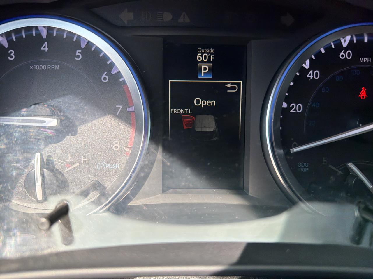 Toyota Highlander AWD 4dr V6 XLE (Natl) 2016