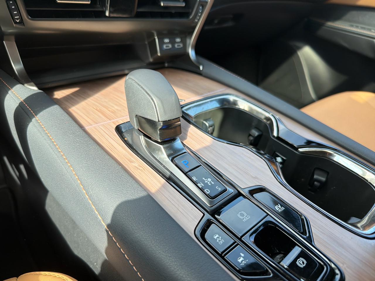 Lexus RX RX 350h AWD 2024