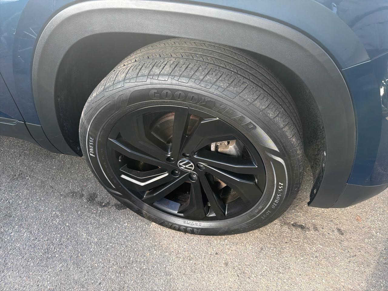 Volkswagen Atlas 3.6L V6 SE w/Technology 4MOTION 2022